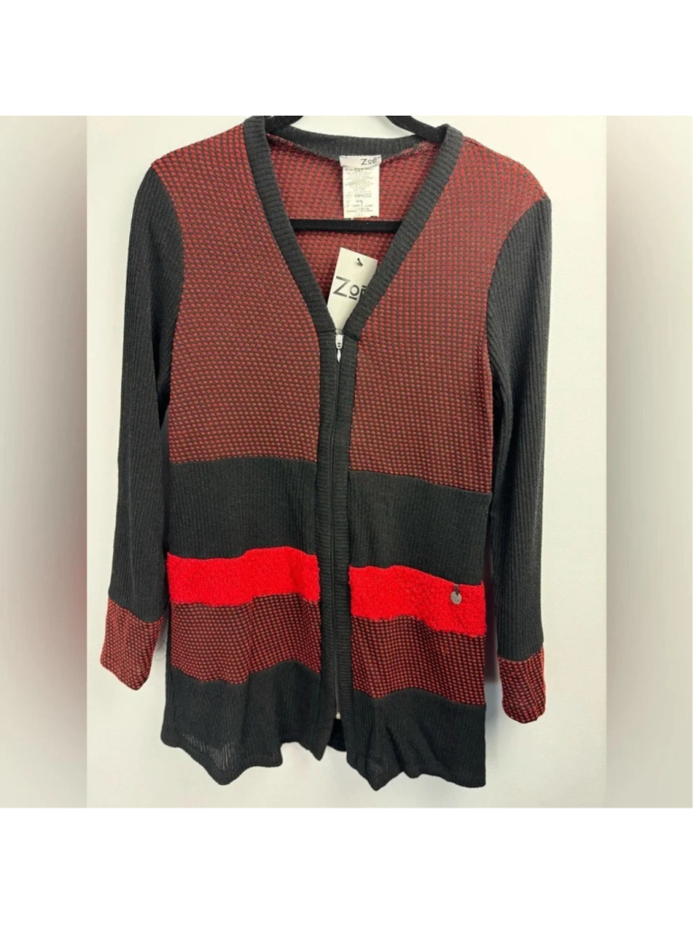 Zoe Red Black Colorblock Zip CardiganLightweight Knit Sweater Textured Pattern M